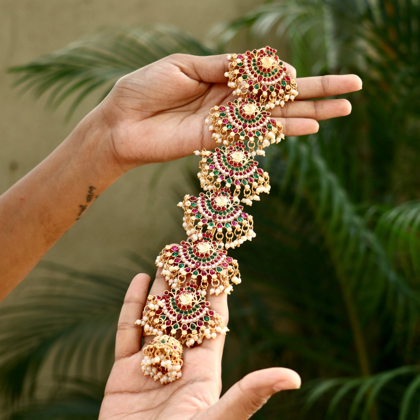 Kemp Long Hair Braid Choti