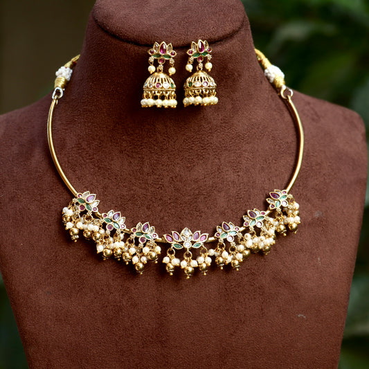 Lotus Antique Hasli Necklace