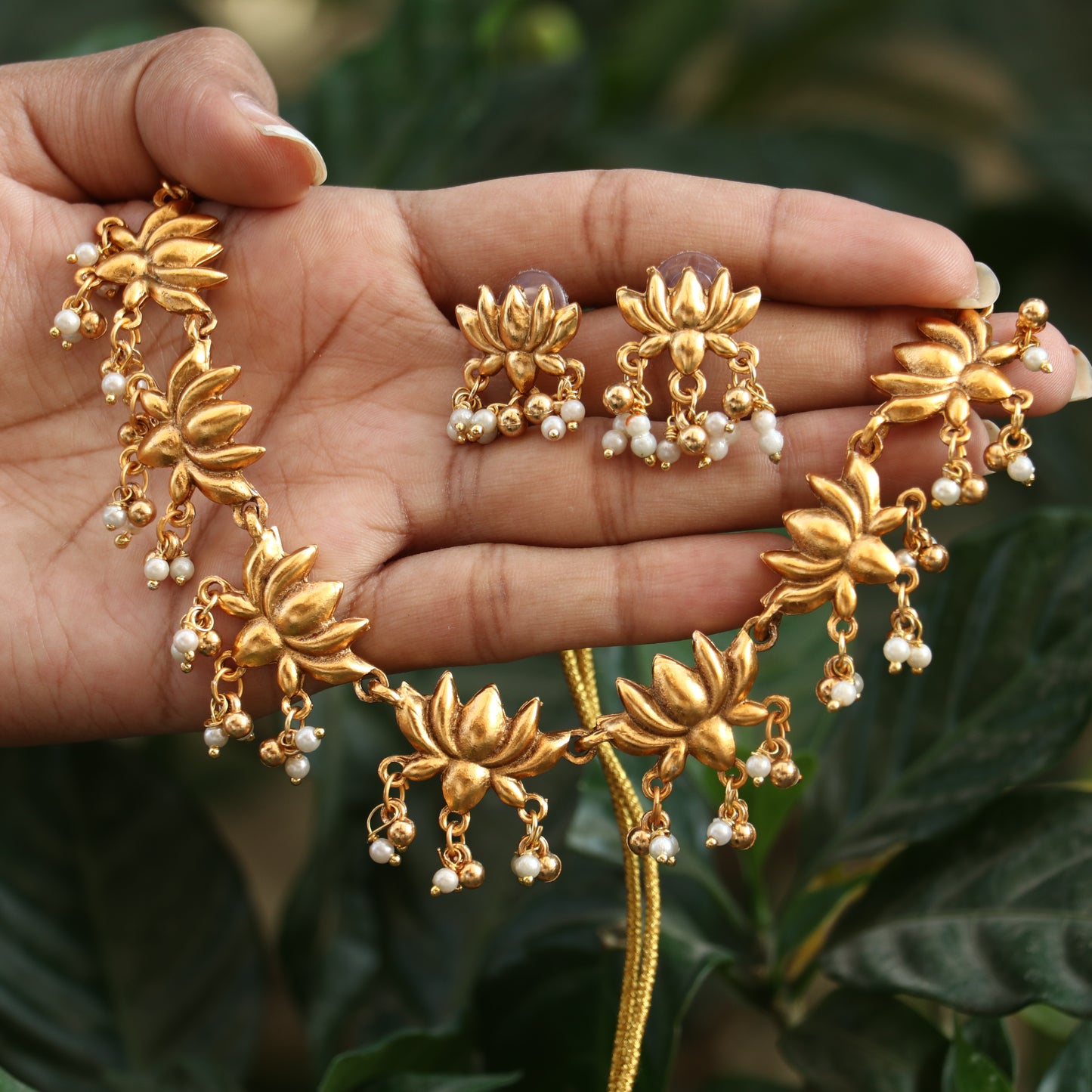 Antique Lotus Pearl Cluster Necklace