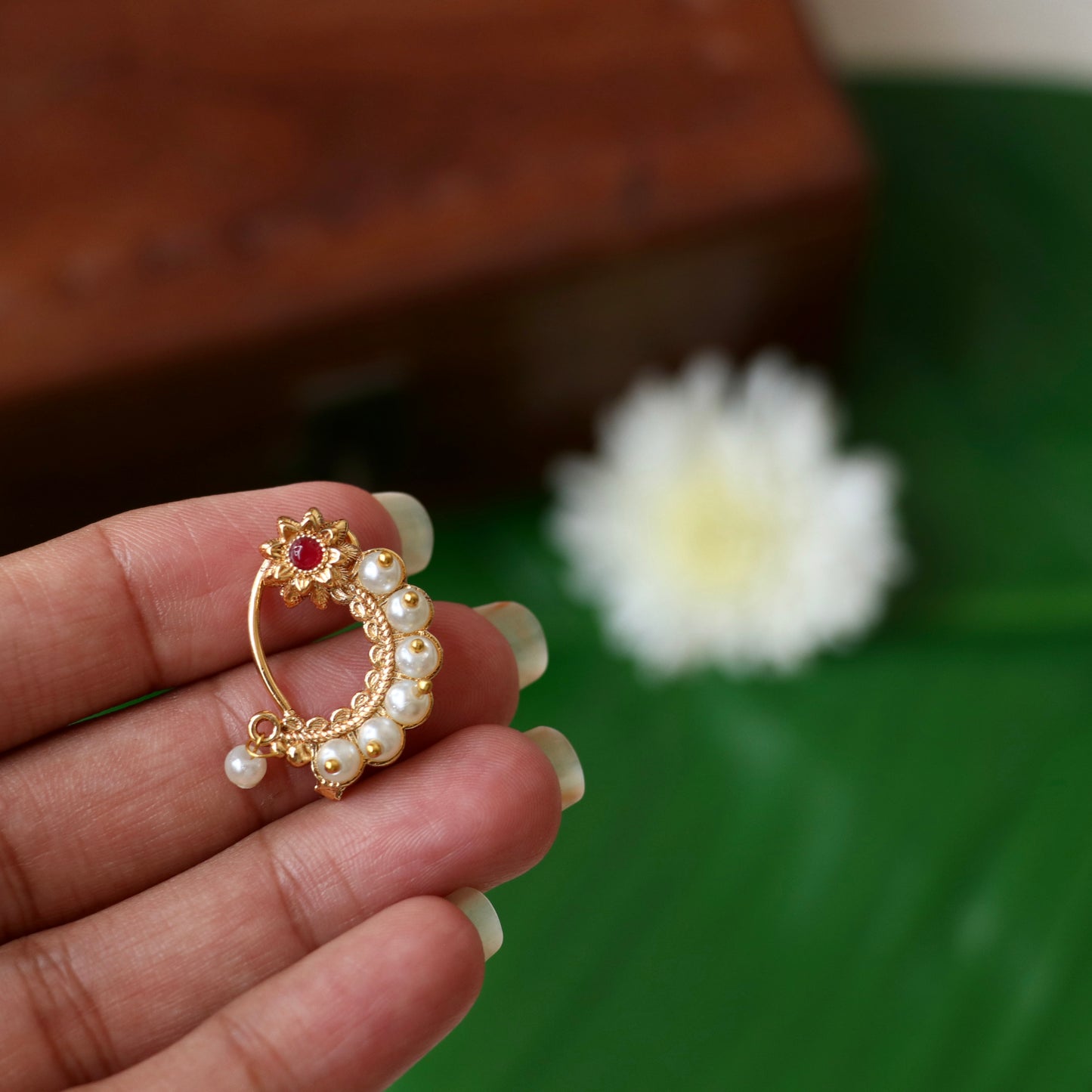 Adjustable Maharashtrian Nath Nose Pin