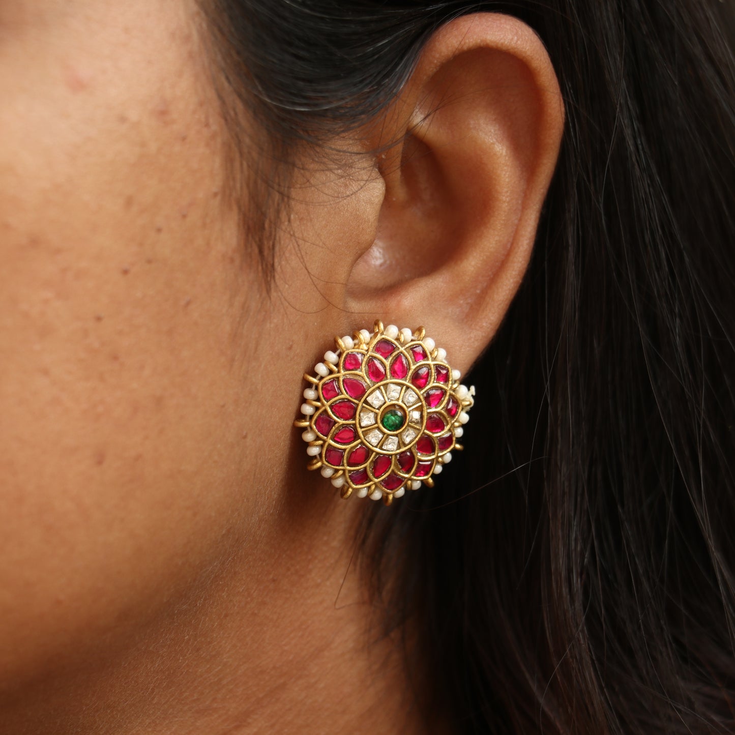Jadau Kundan Round Stud Earrings