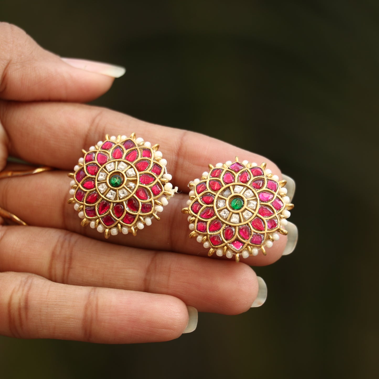 Jadau Kundan Round Stud Earrings