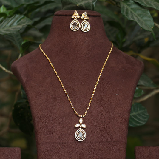 Antique Stone Pendant Chain