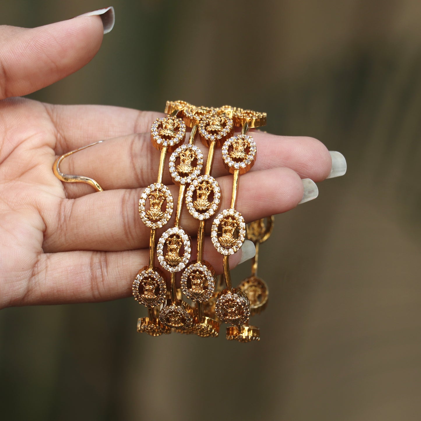 Antique Lakshmi AD Stone Bangles