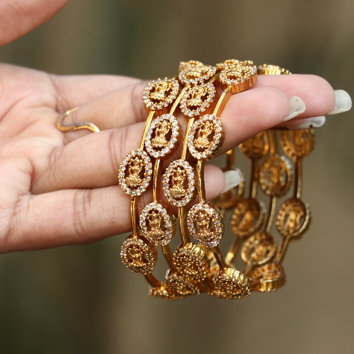 Antique Lakshmi AD Stone Bangles