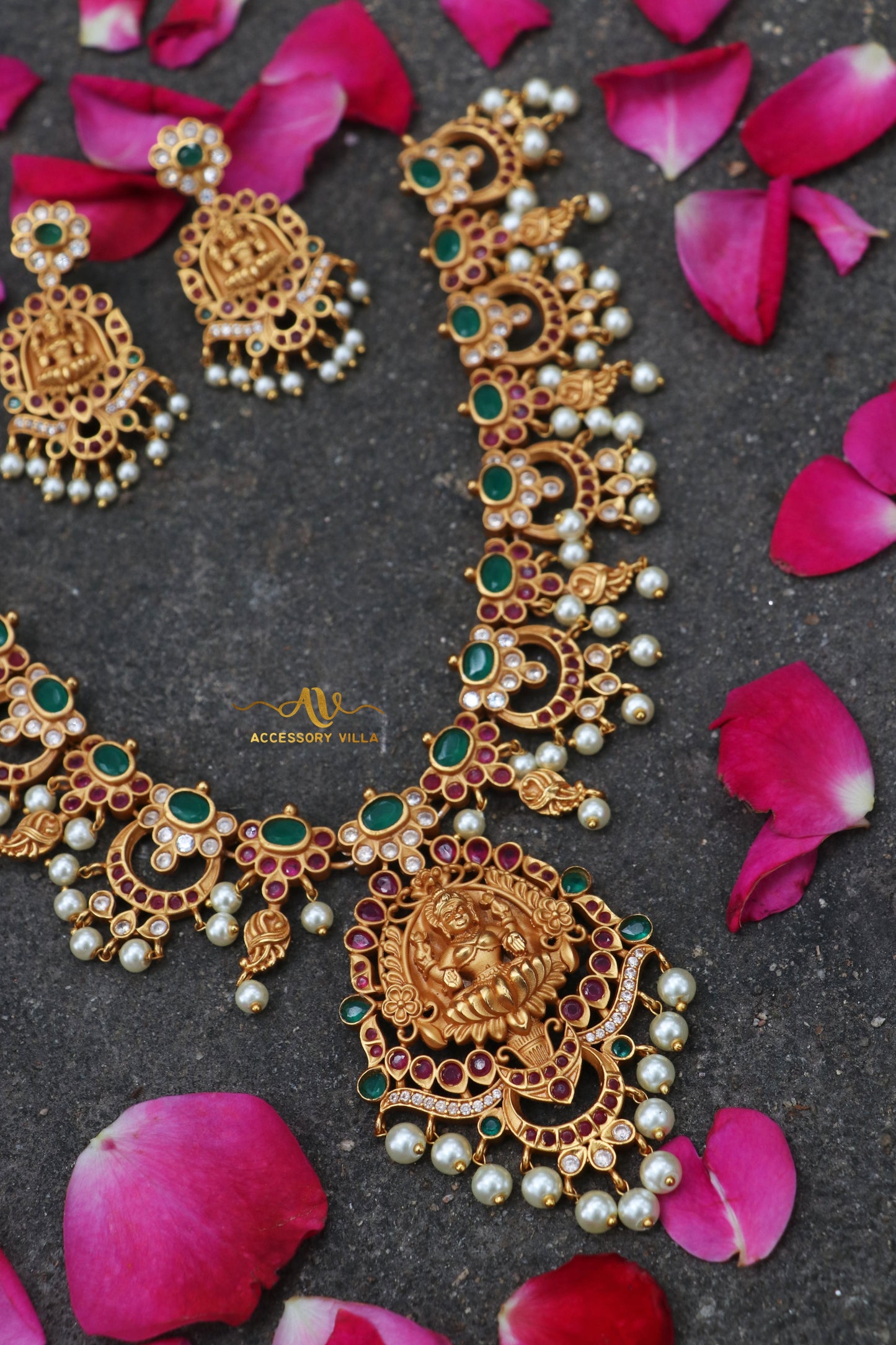 Traditional Gold-Plated Goddess Lakshmi Bridal Set