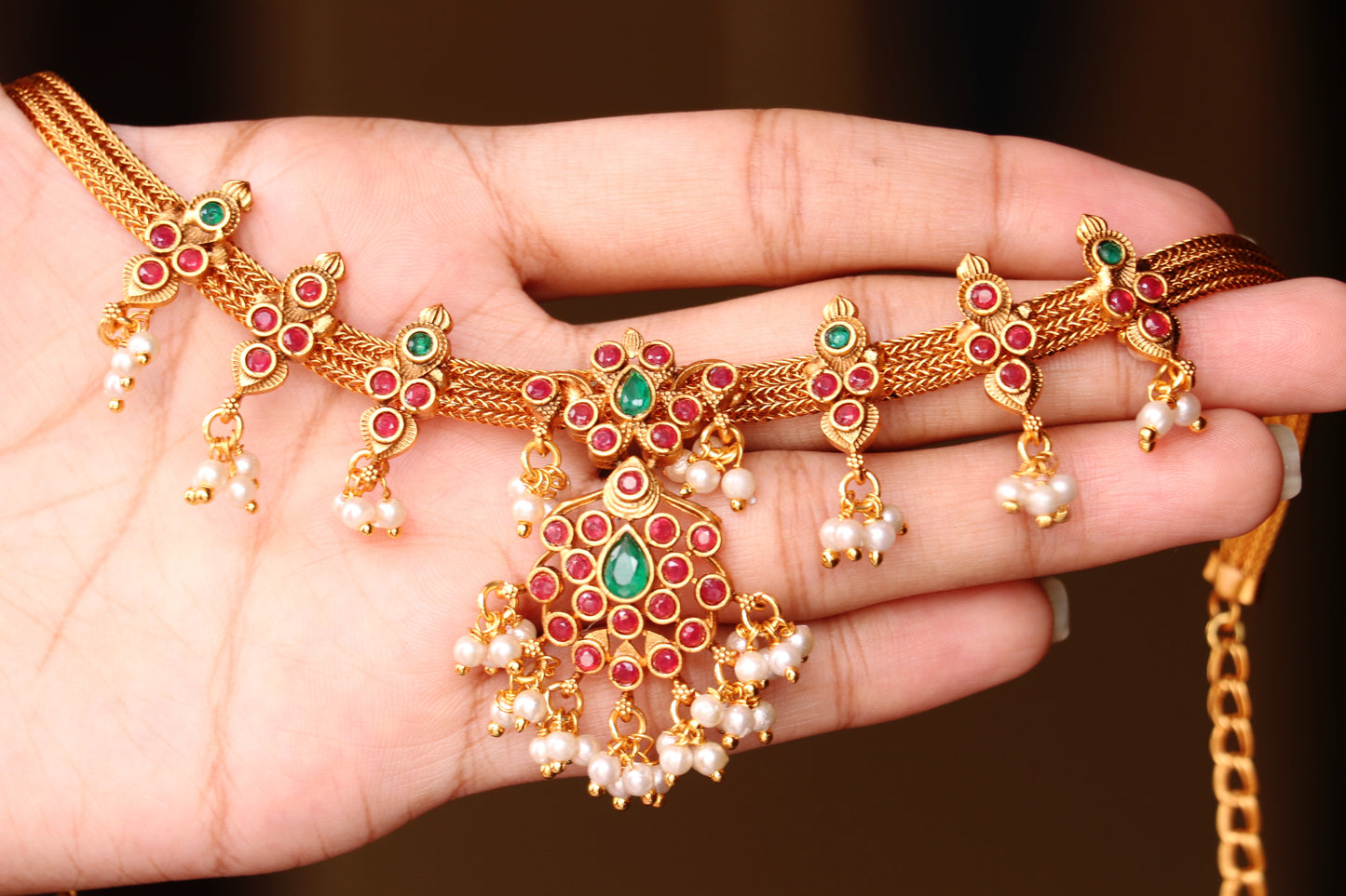 Golden Floral Necklace Set