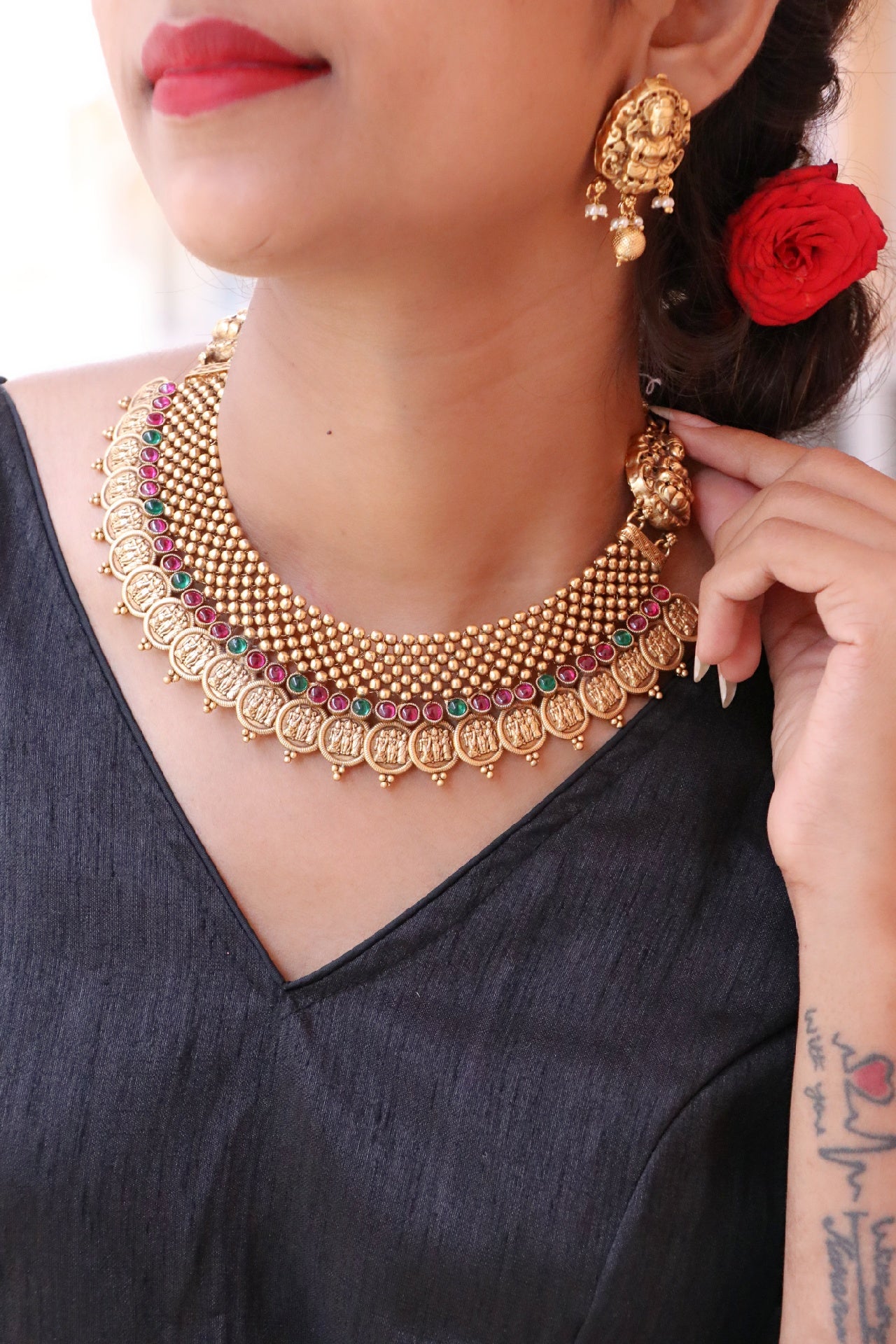 Sanskriti Necklace Set